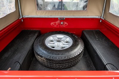 Lot 87 - 2003 Land Rover Defender 90 TD5