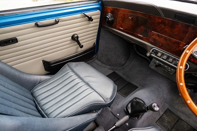 Lot 4 - 1986 Mini Mayfair