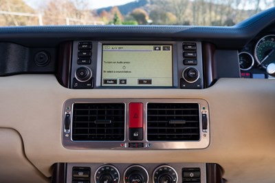 Lot 84 - 2004 Range Rover Vogue