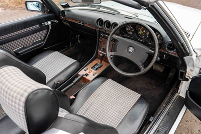 Lot 68 - 1988 Mercedes-Benz 300SL