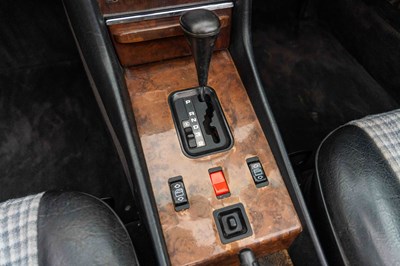 Lot 68 - 1988 Mercedes-Benz 300SL