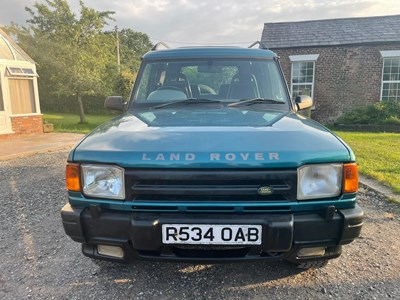 Lot 83 - 1998 Land Rover Discovery 1