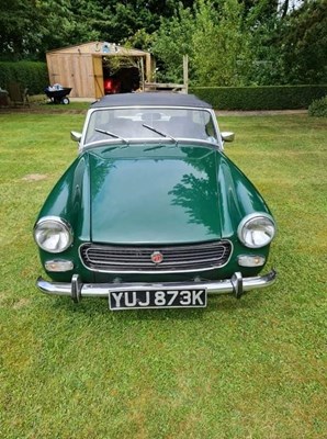 Lot 121 - 1972 MG Midget