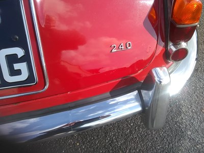 Lot 124 - 1968 Jaguar 240
