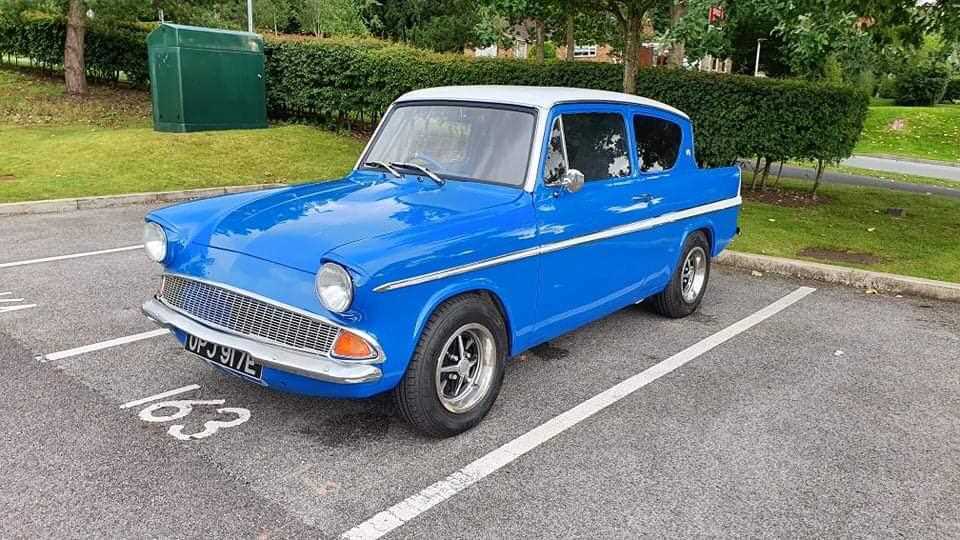 1967 Ford Anglia Super V8