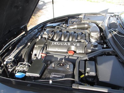 Lot 114 - 2000 Jaguar XK8 Coupe