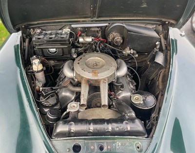 Lot 88 - 1963 Daimler V8-250