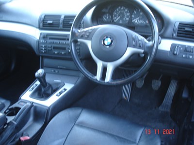 Lot 49 - 2004 BMW 320i