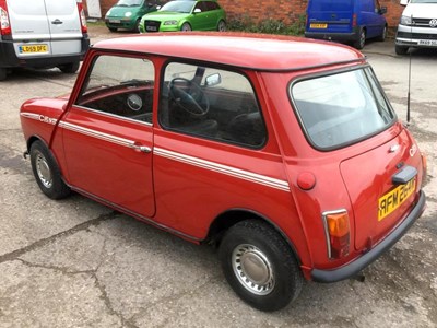 Lot 129 - 1981 Mini City