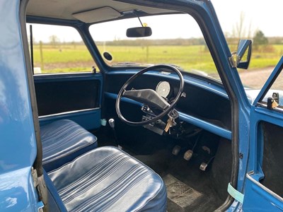 Lot 58 - 1984 Austin Mini 95 Van