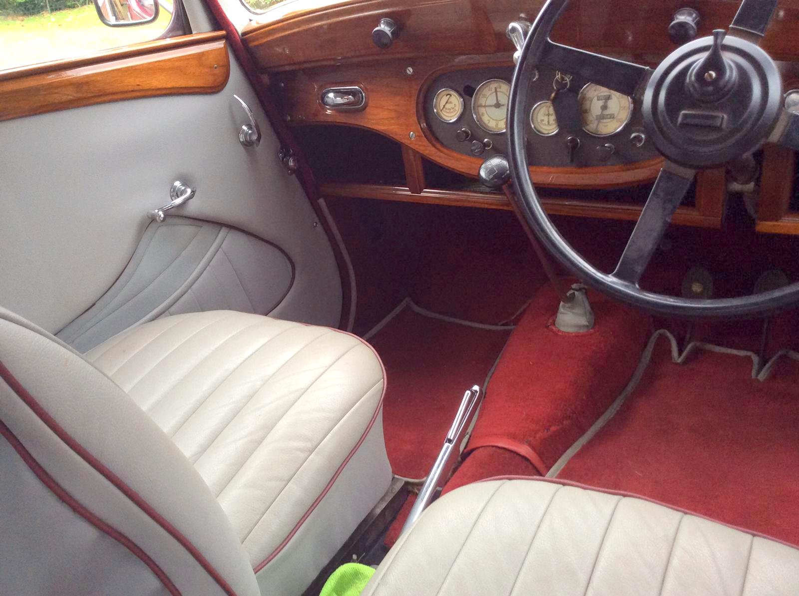 Lot 12 - 1939 Wolseley 14/60