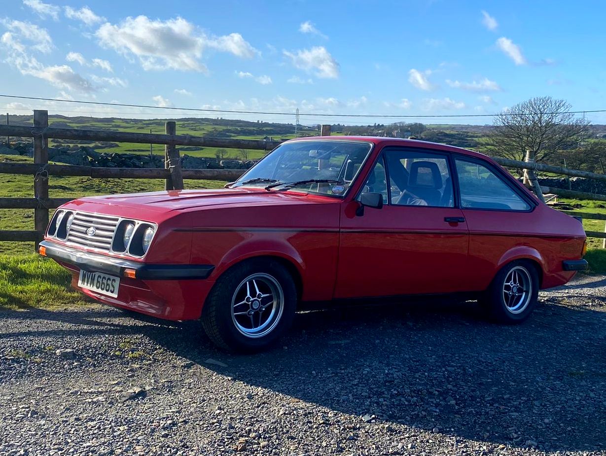 Lot 15 - 1978 Ford Escort RS2000