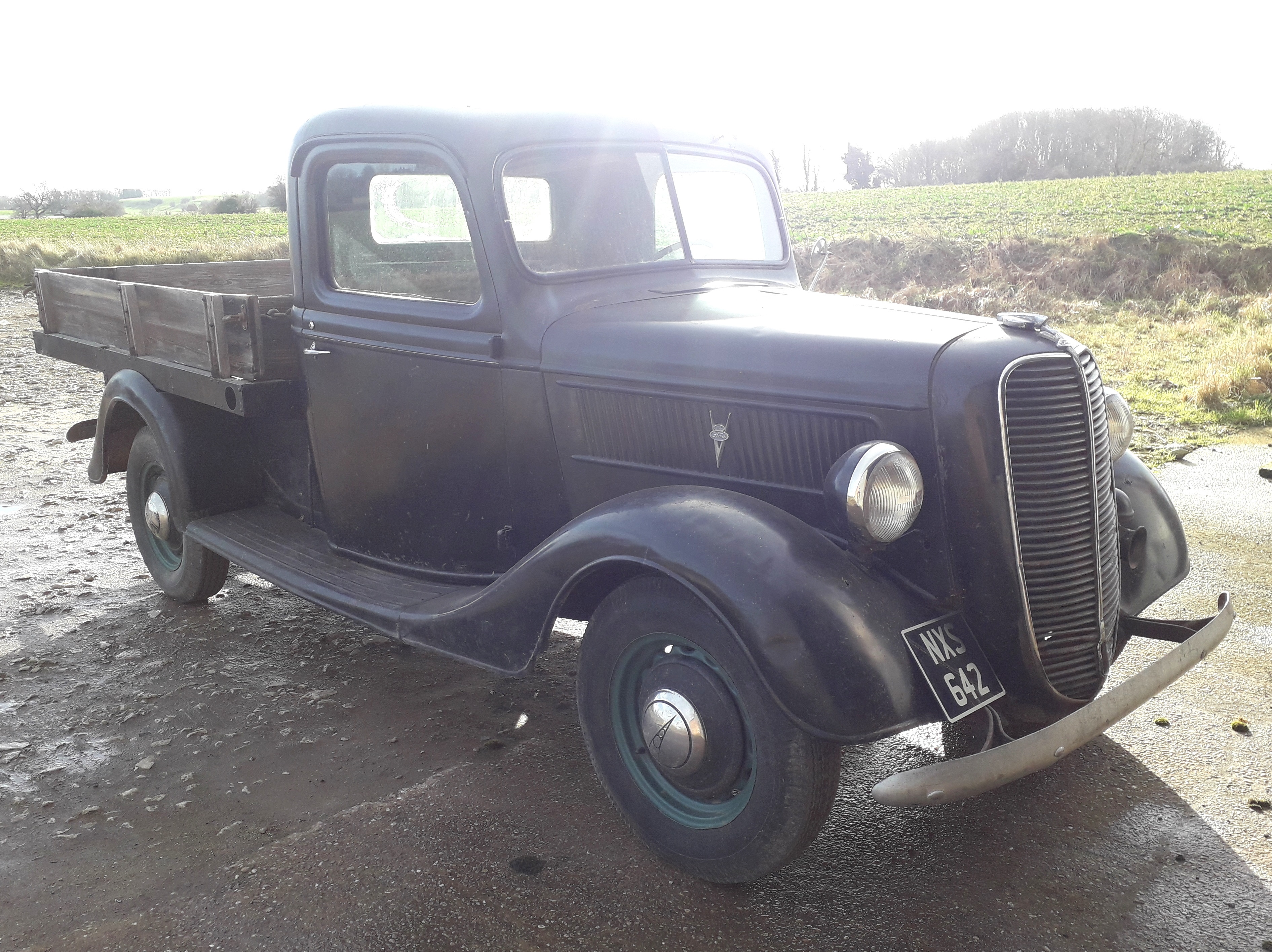 Lot 25 - 1937 Ford Model 77 Pickup Truck