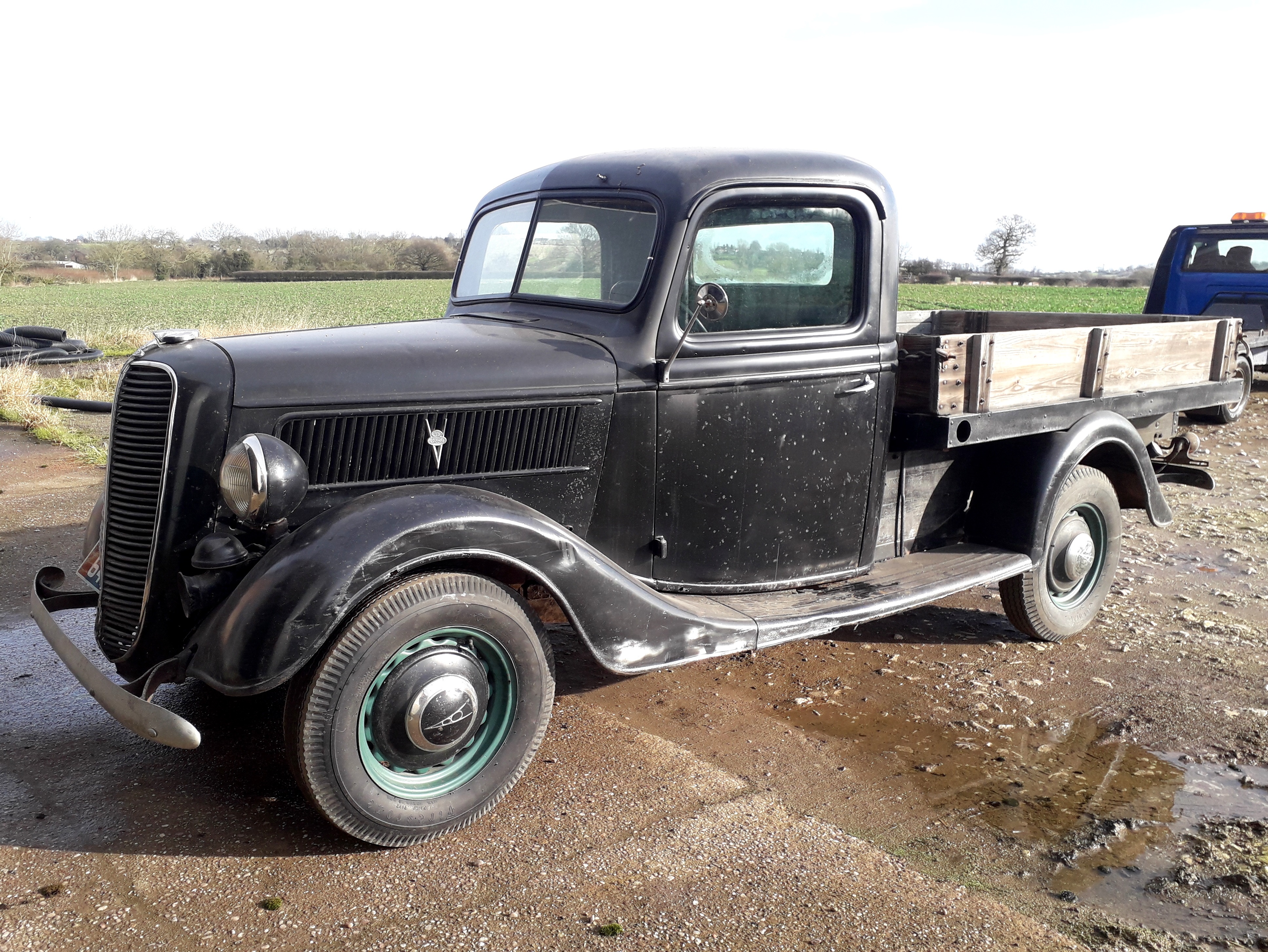 Lot 25 - 1937 Ford Model 77 Pickup Truck