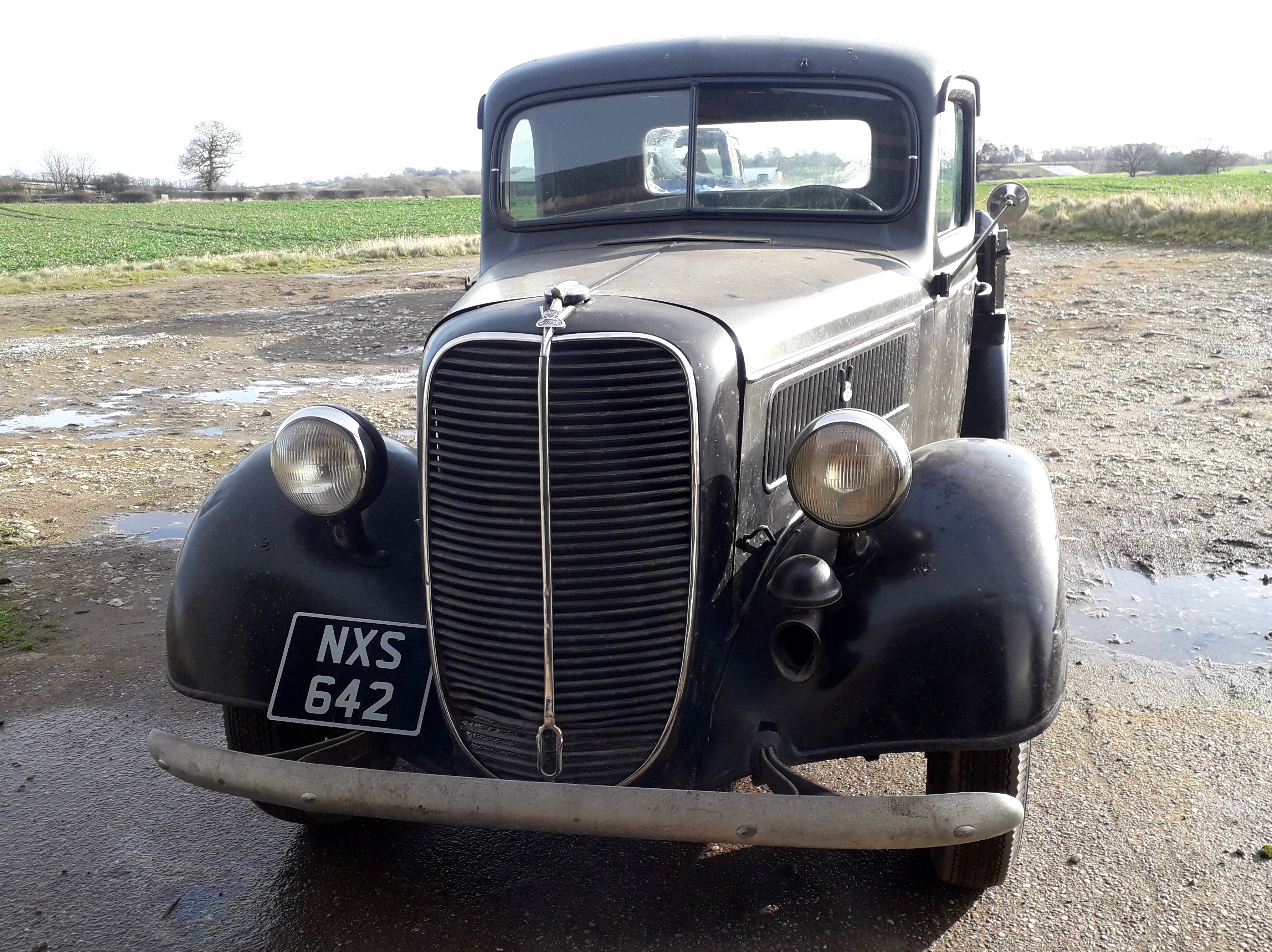 Lot 25 - 1937 Ford Model 77 Pickup Truck