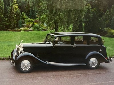 Lot 29 - 1939 Rolls-Royce Wraith Limousine by Hooper
