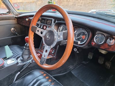 Lot 37 - 1973 MGB Roadster