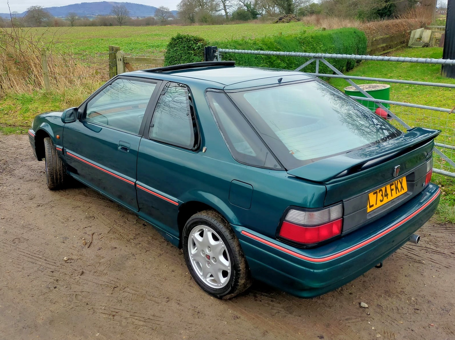Lot 11 - 1993 Rover 220 GTi