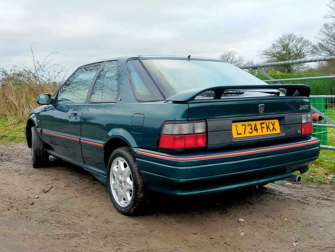 Lot 11 - 1993 Rover 220 GTi