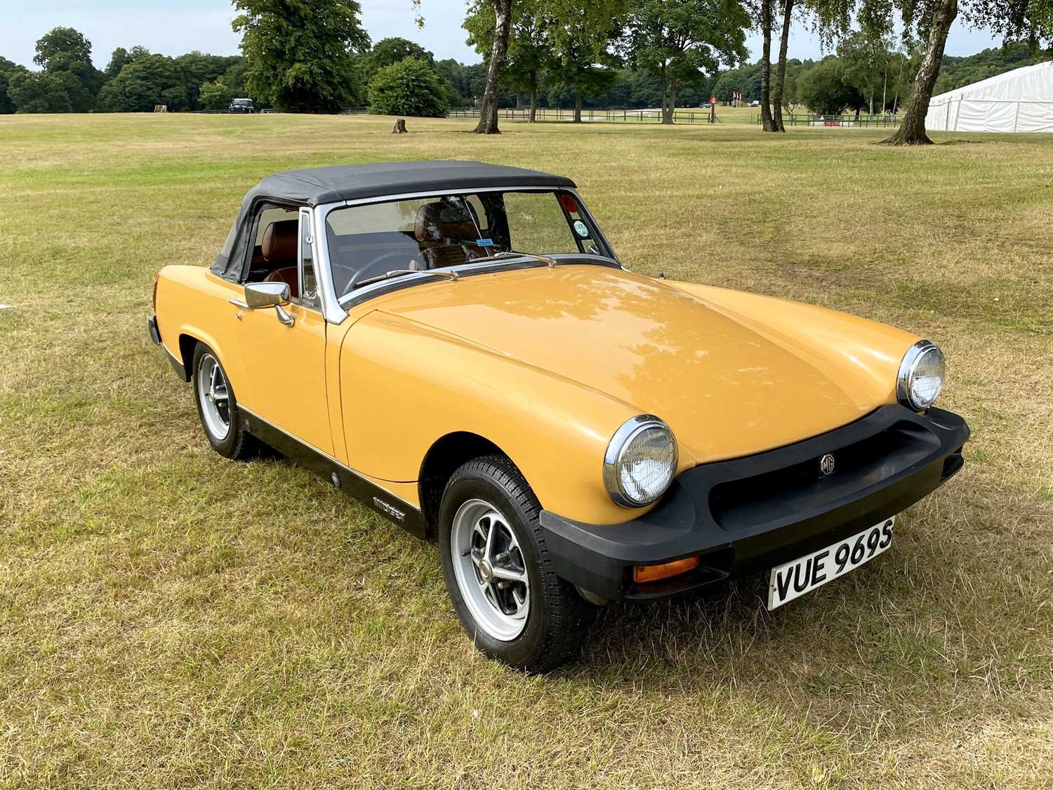 Lot 66 - 1977 MG Midget 1500