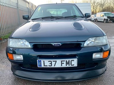 Lot 25 - 1993 Ford Escort RS Cosworth