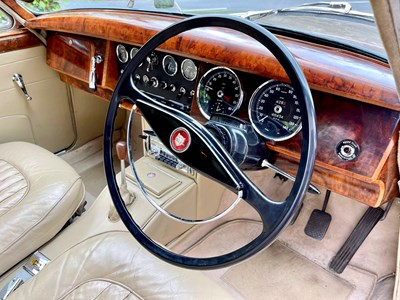 Lot 29 - 1962 Jaguar MK2 3.8