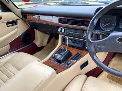 Lot 80 - 1989 Jaguar XJ-S Convertible 5.3