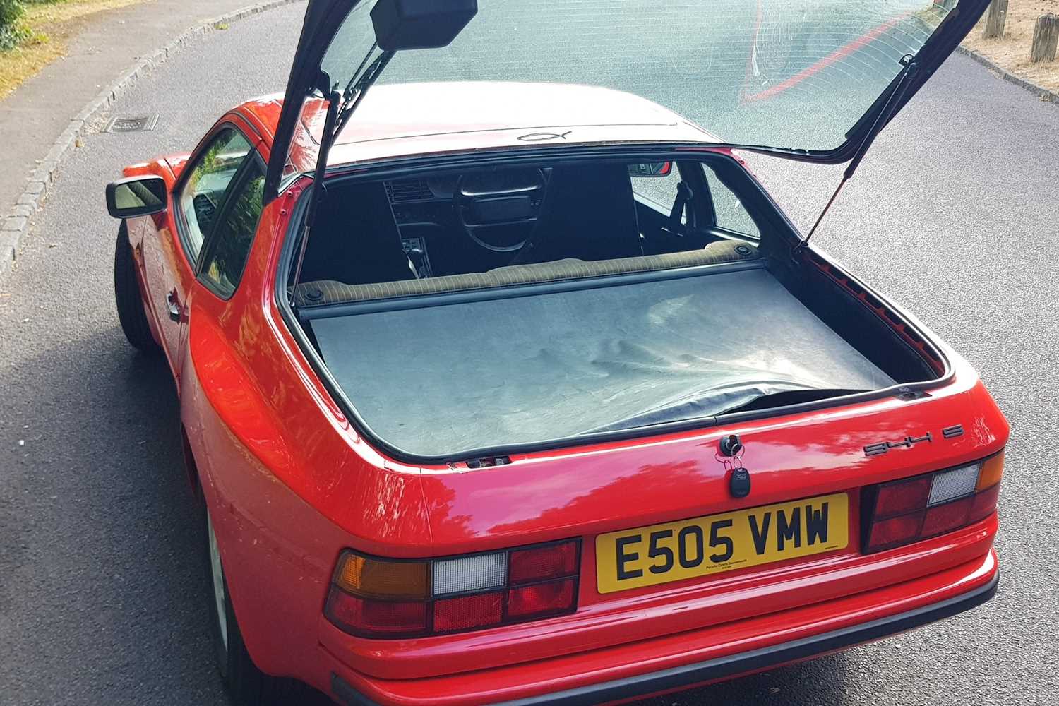 Lot 83 - 1987 Porsche 944 S