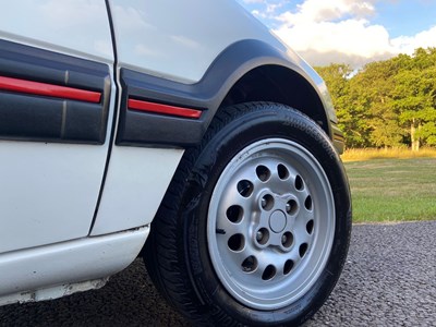 Lot 88 - 1987 Peugeot 205 GTi 1600