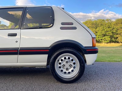 Lot 88 - 1987 Peugeot 205 GTi 1600