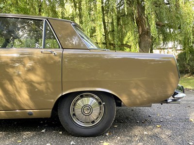 Lot 73 - 1970 Rover 2000