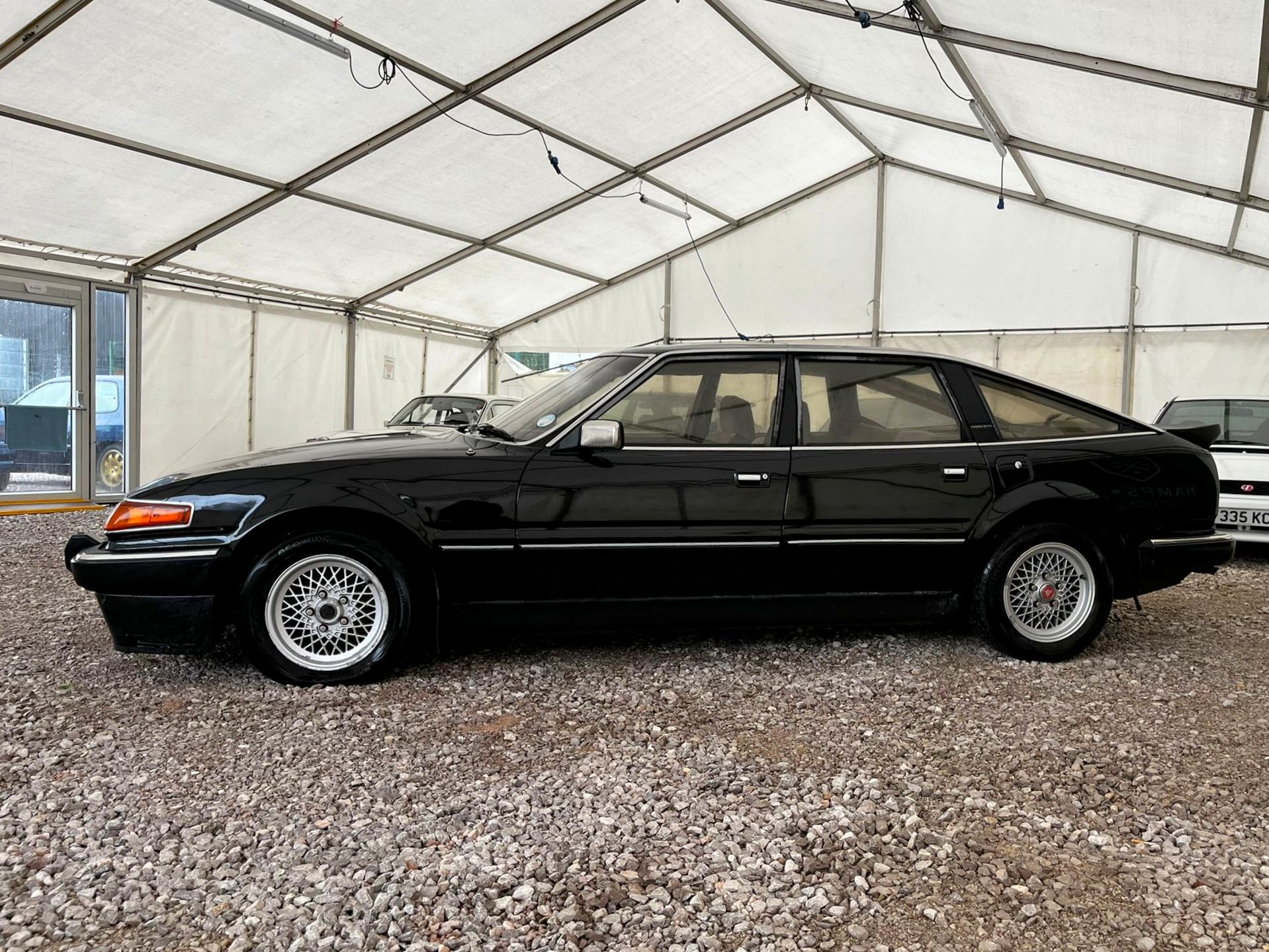 Sd1 Window Lot 22 - 1985 Rover SD1 Vitesse