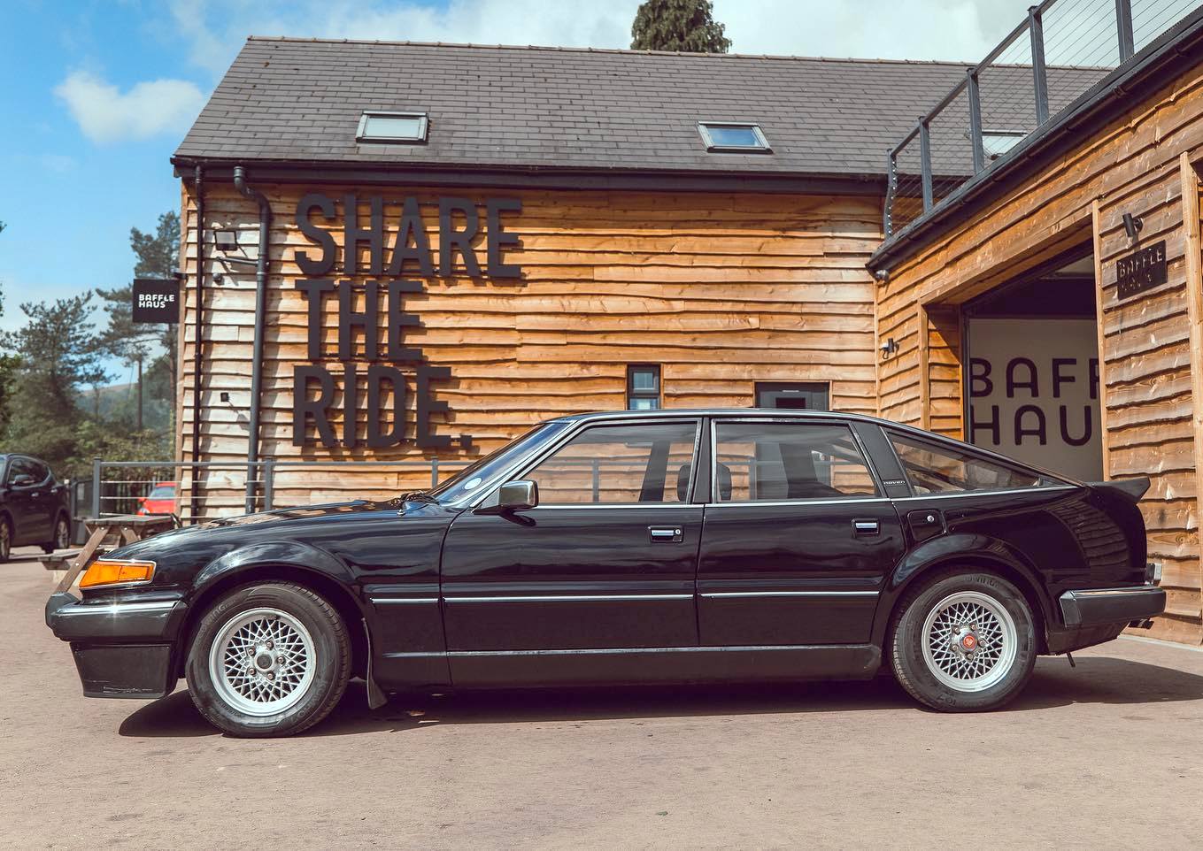 Sd1 Window Lot 22 - 1985 Rover SD1 Vitesse