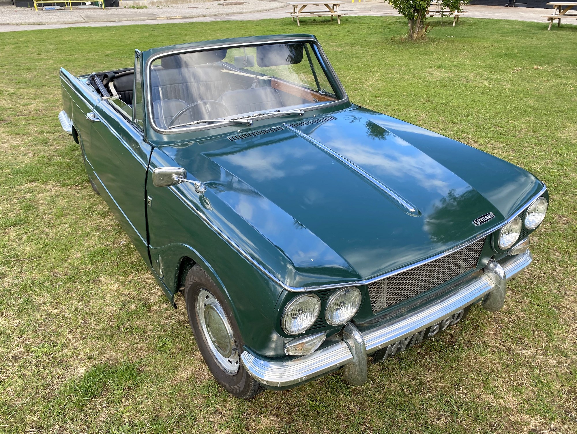 Triumph Vitesse Mk2 Convertible de 1970 à vendre - Automobiles de collection Cla Triumph Vitesse Mk2 Convertible de 1970 à vendre - Automobiles de collection Cla