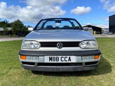 Lot 7 - 1995 Volkswagen Golf Cabriolet
