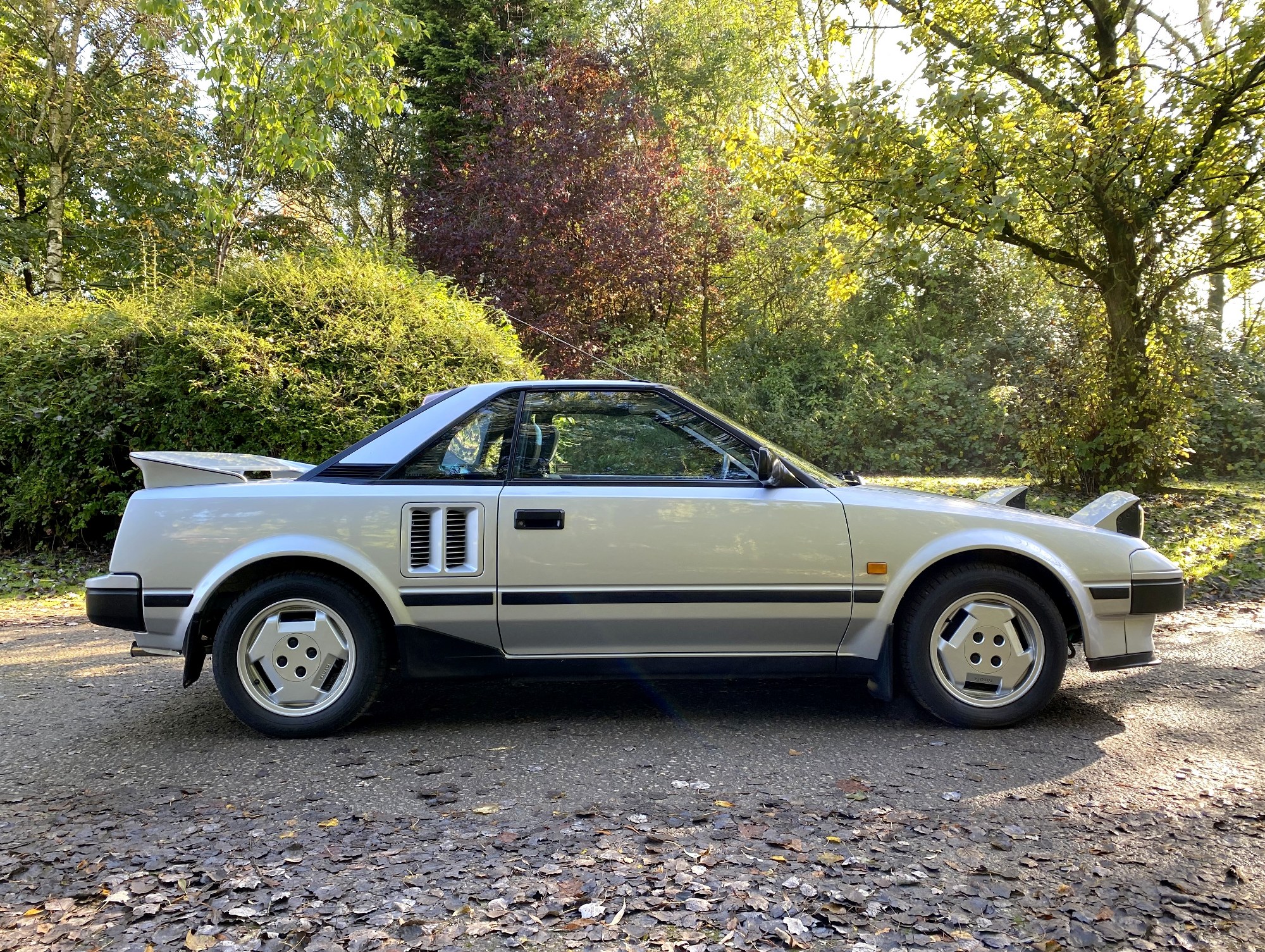 Lot 21 - 1985 Toyota MR2 Coupe