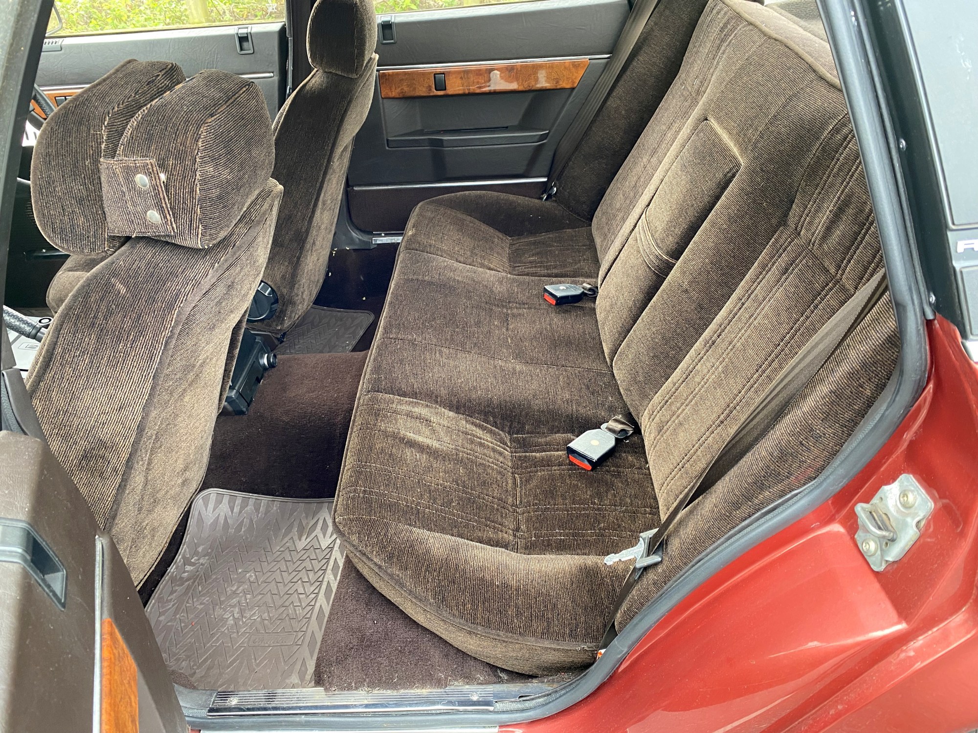 Sd1 Window Lot 43 - 1982 Rover SD1 3500 SE
