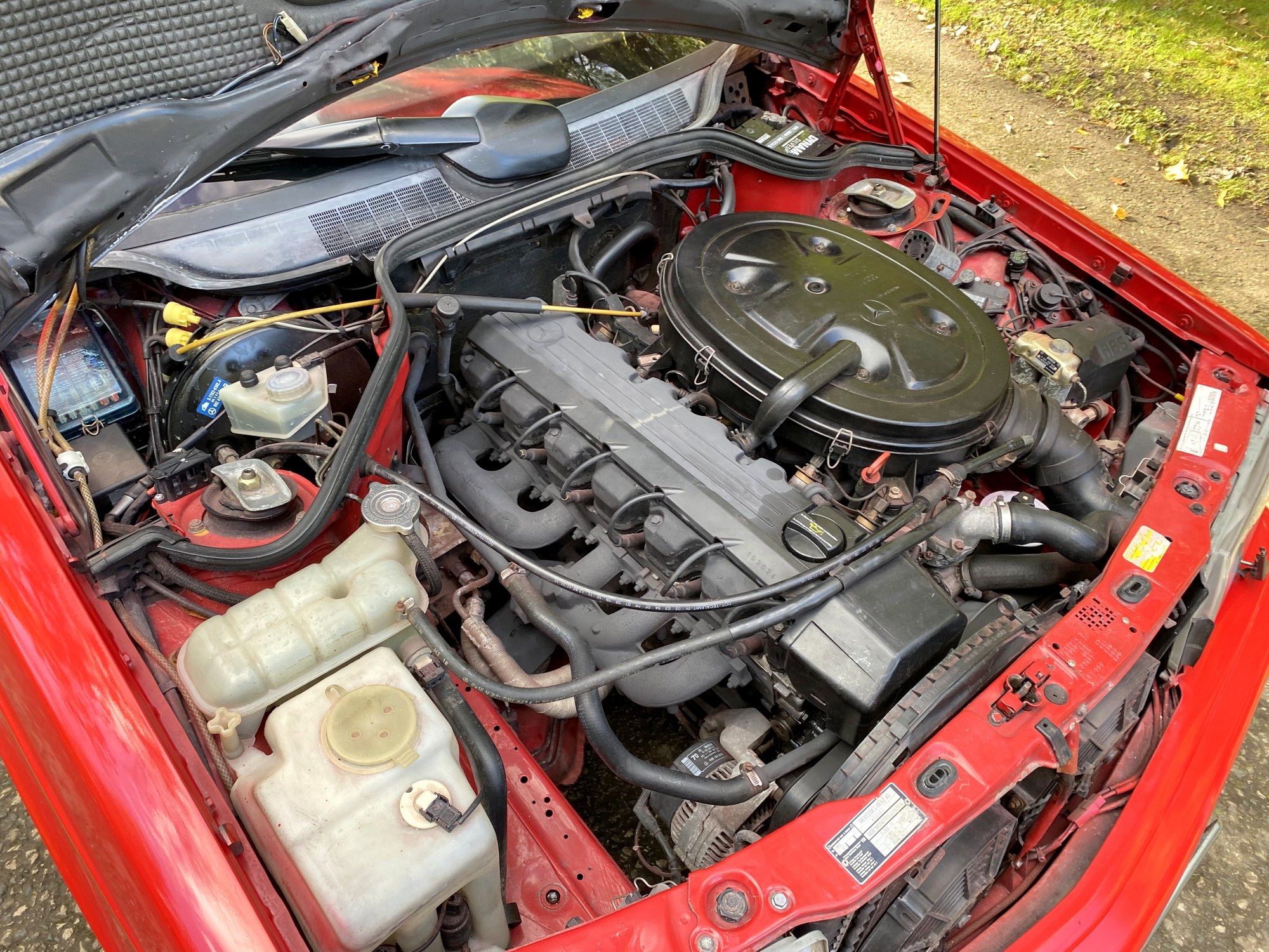 Lot 6 - 1993 Mercedes-Benz 190E 2.6L