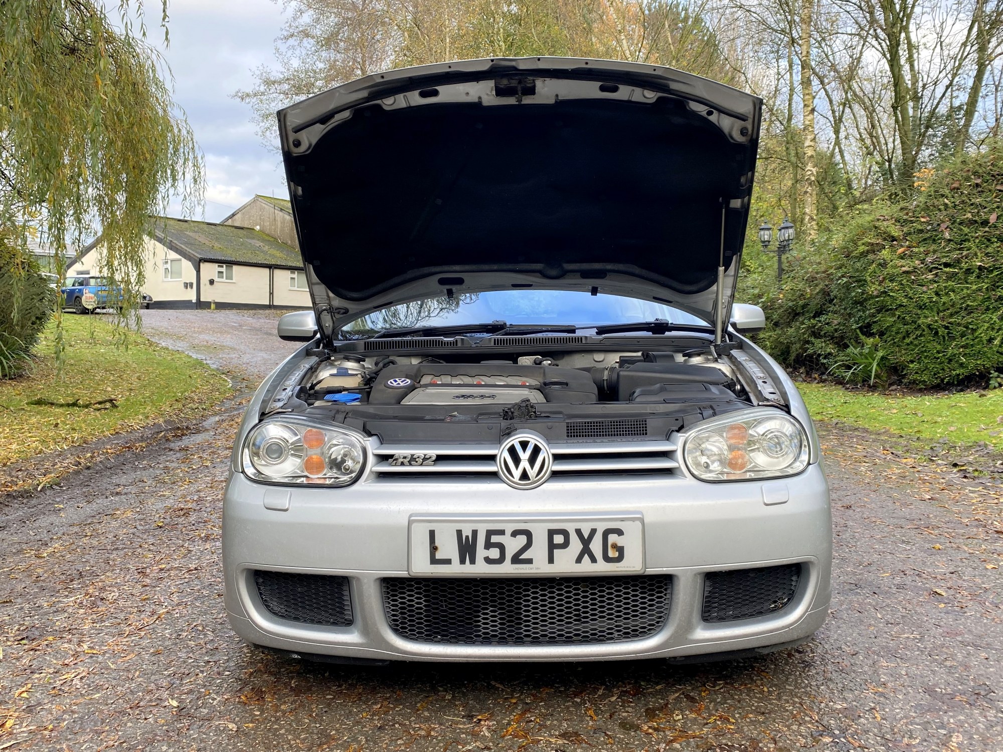 Lot 64 - 2003 Volkswagen Golf R32