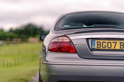 Lot 135 - 2007 Jaguar S-Type R