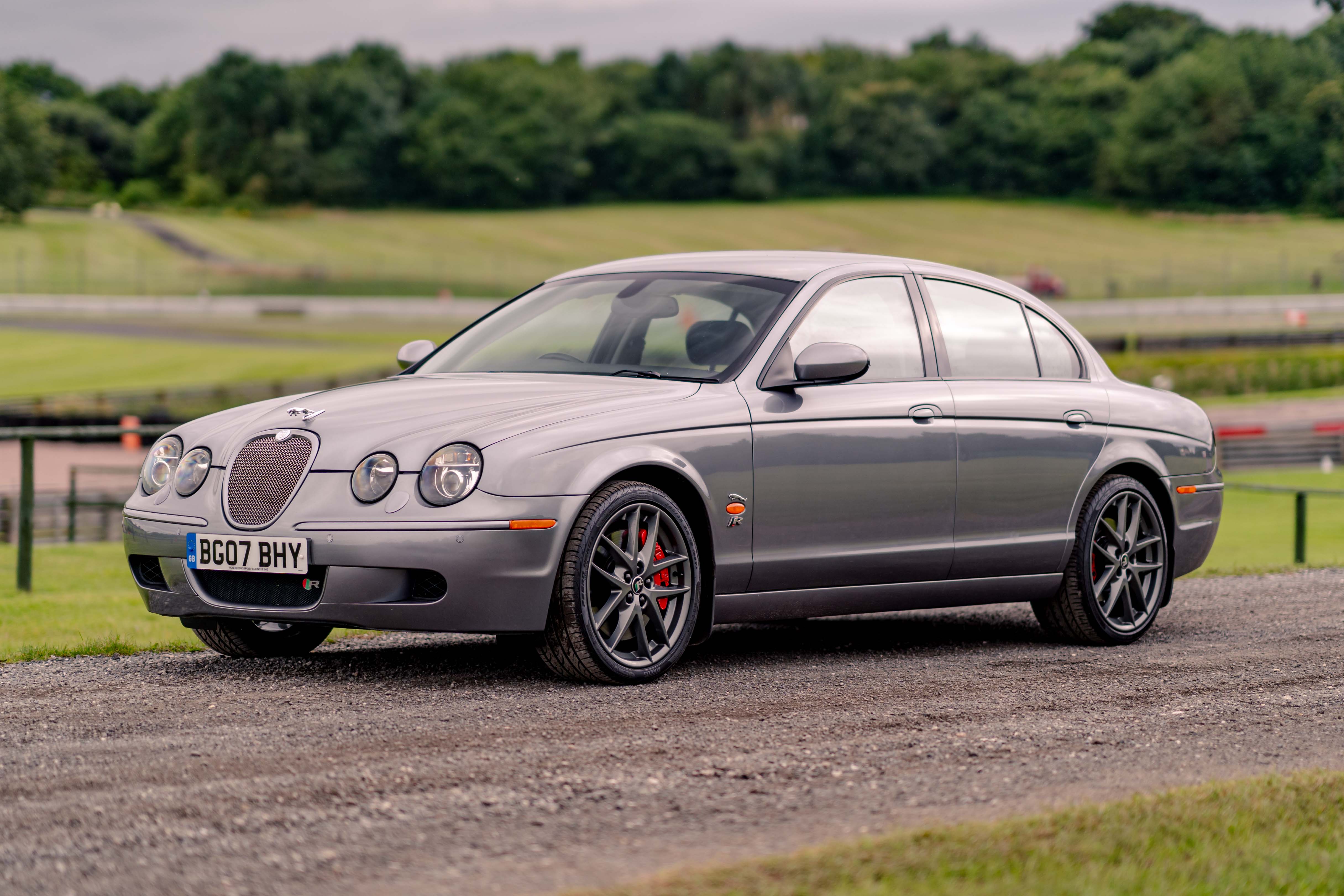 Jag S Type R Racing Lot 135 - 2007 Jaguar S-Type R