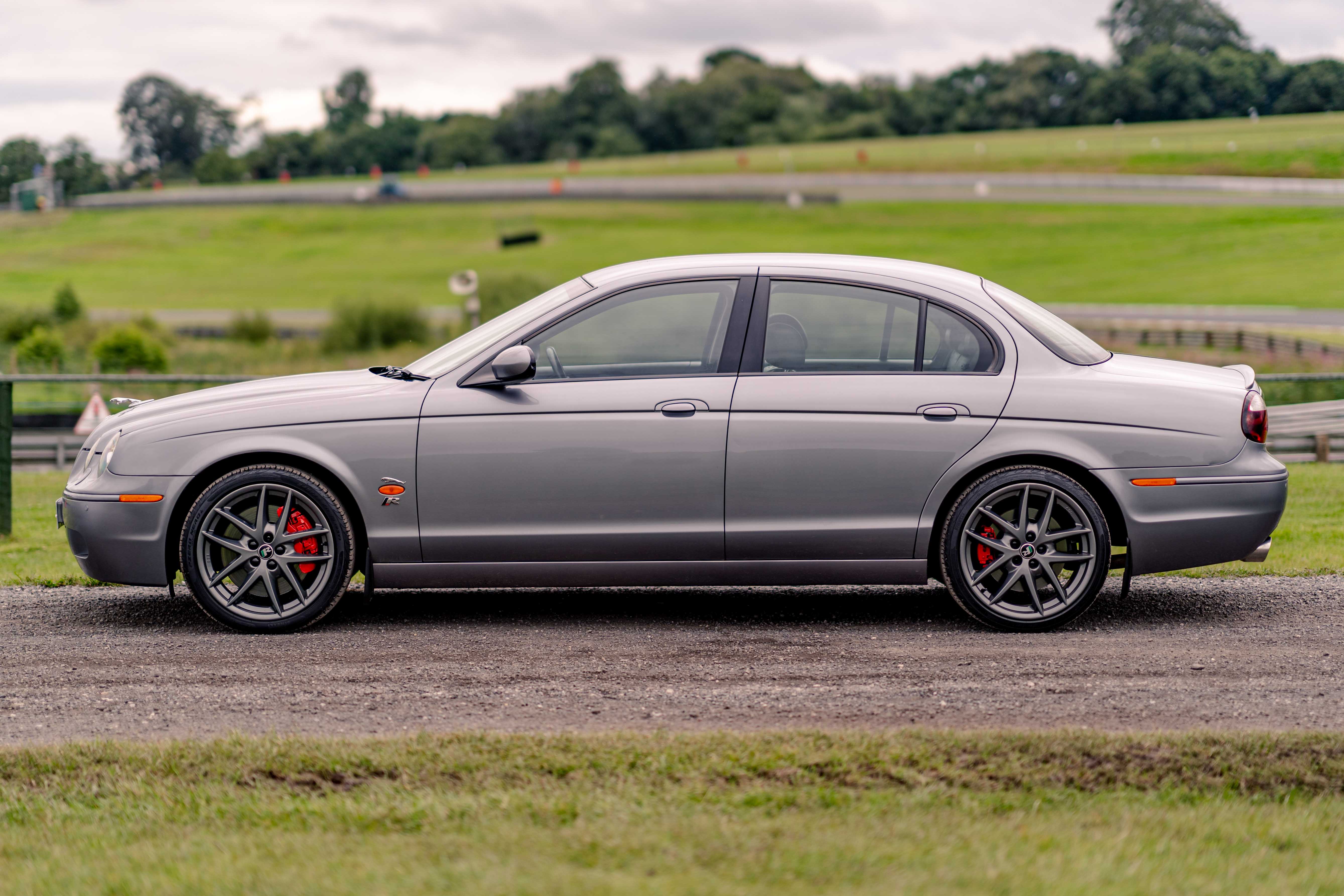 Jag S Type R Racing Lot 135 - 2007 Jaguar S-Type R