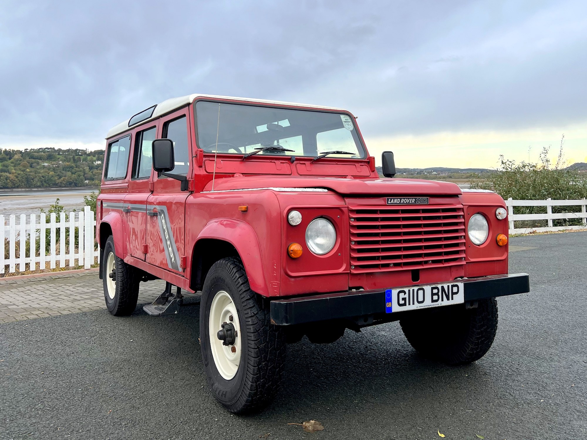 Lot 55 - 1989 Land Rover 110 County Station Wagon