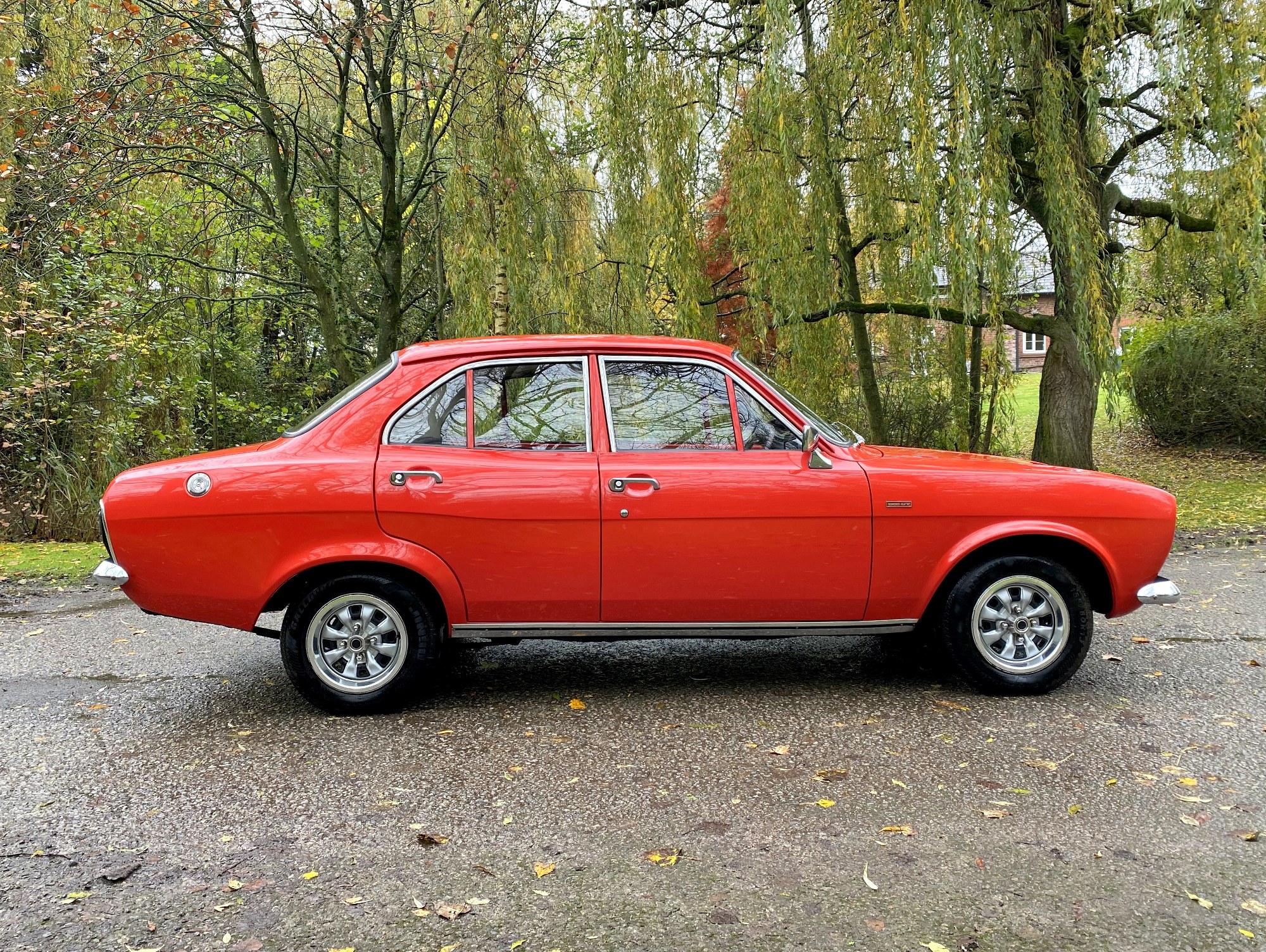 Lot 68 - 1972 Ford Escort 1300 GT Four-Door