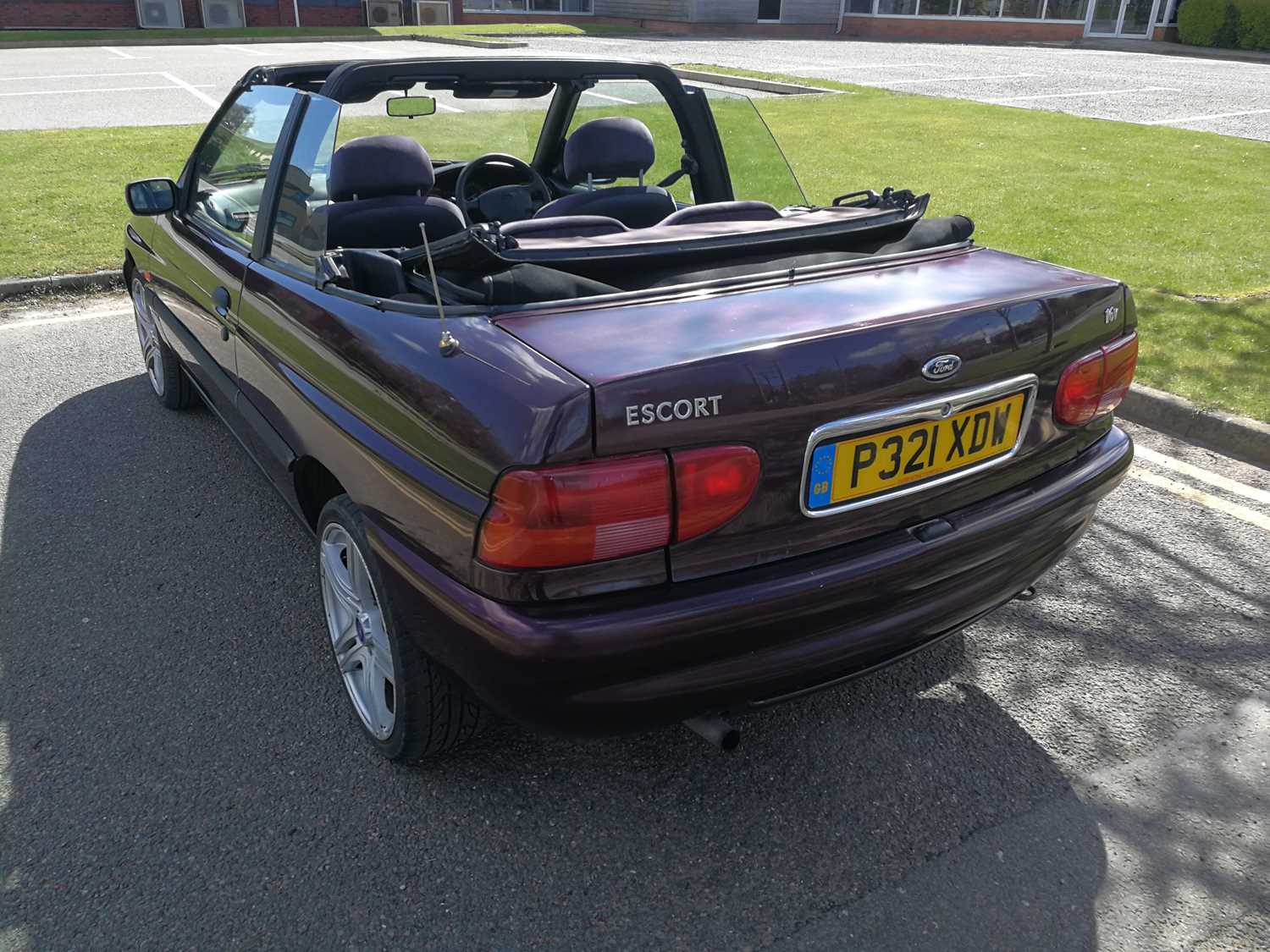 Lot 92 1997 Ford Escort Calypso Cabriolet