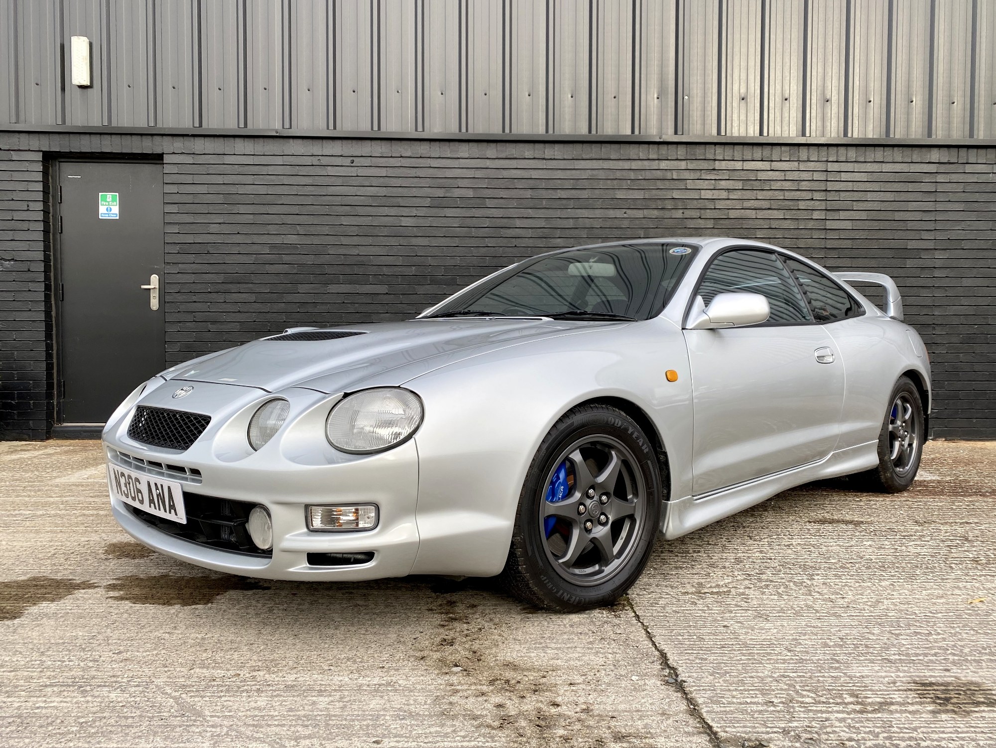 Lot 26 1996 Toyota Celica GT4 ST205 lot-26-1996-toyota-celica-gt4-st205