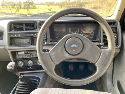 Lot 28 - 1984 Ford XR4i