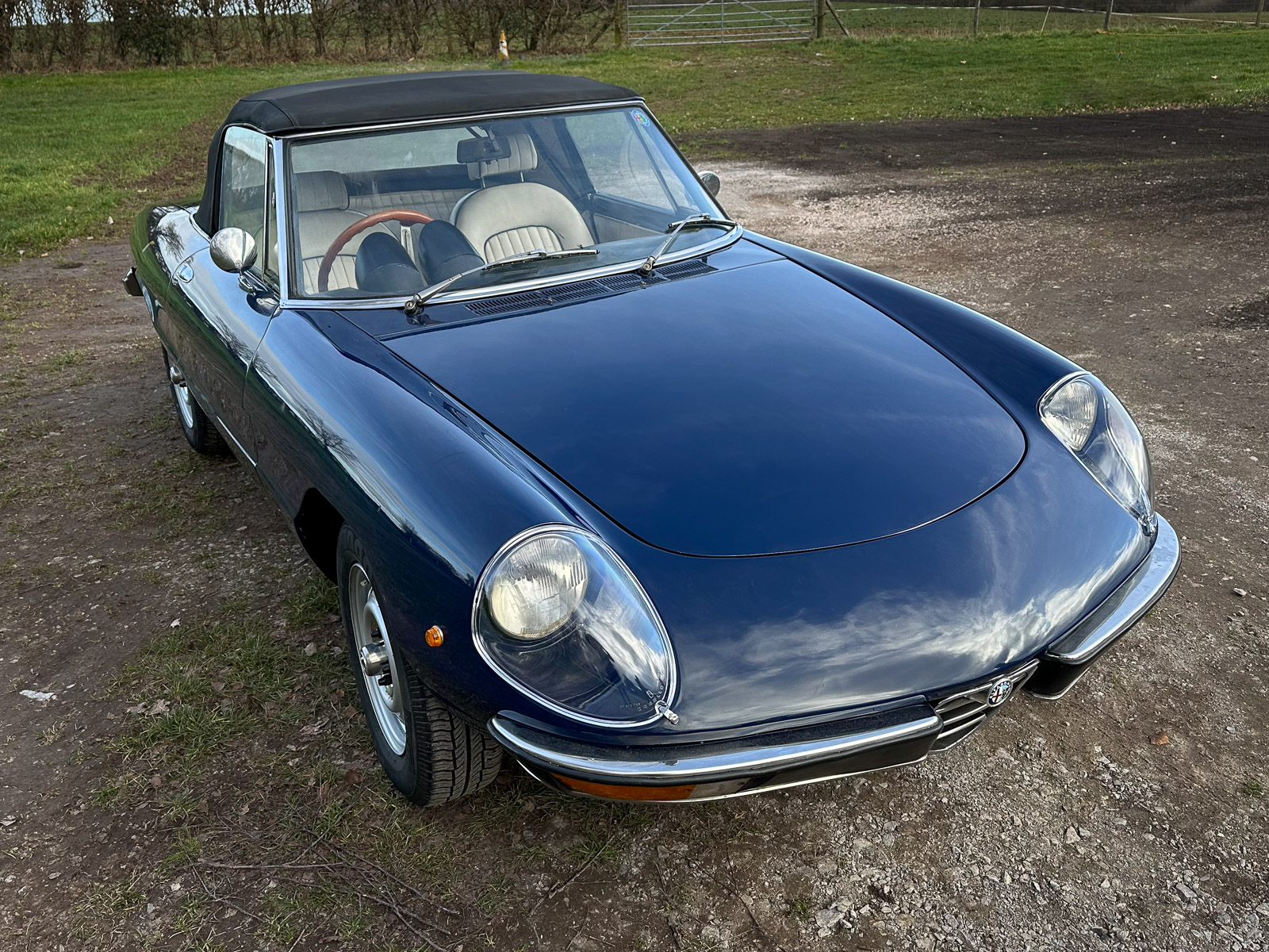 Lot 55 - 1972 Alfa Romeo 2000 Spider Veloce