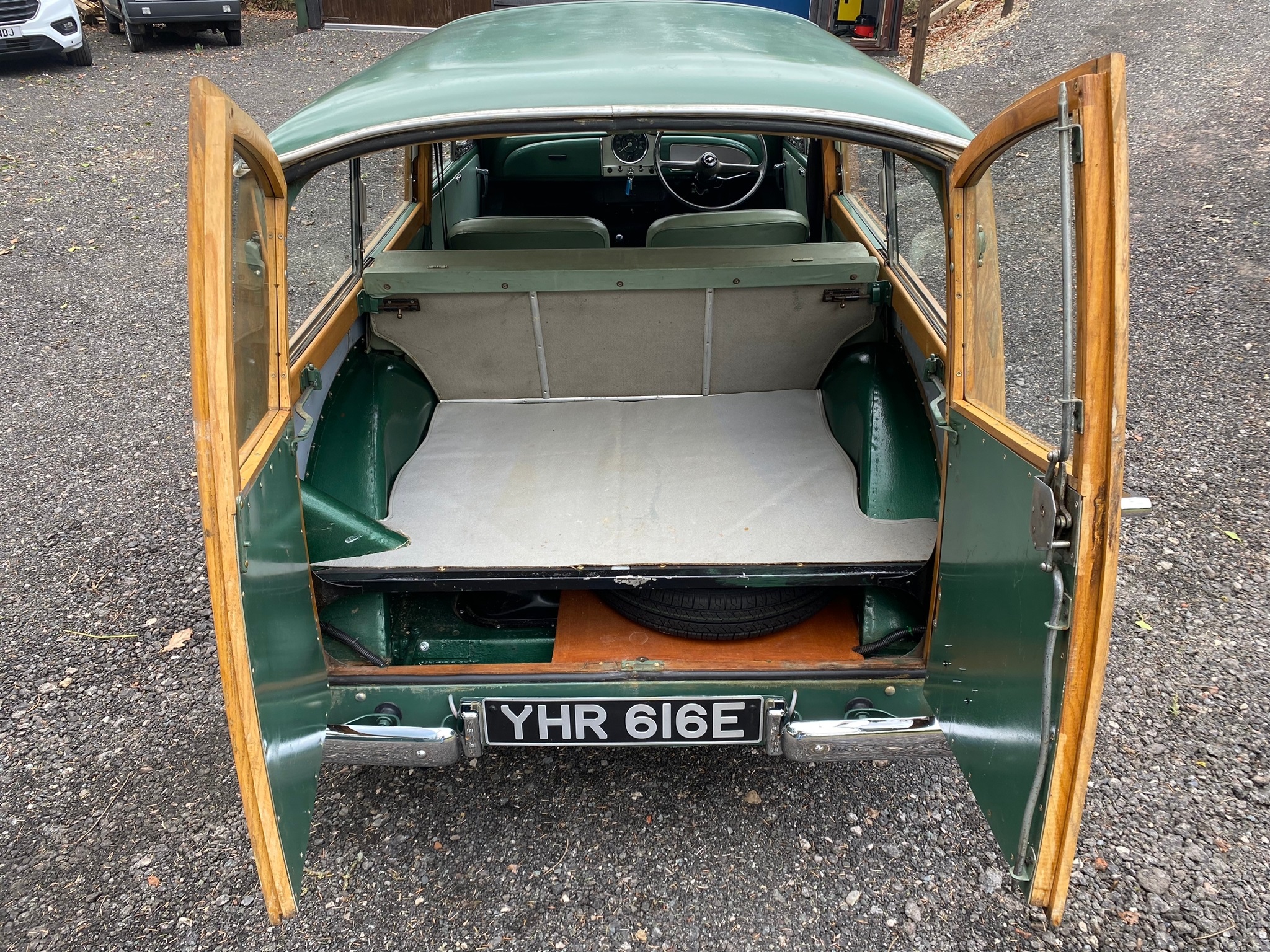 Lot 56 - 1967 Morris Minor Traveller