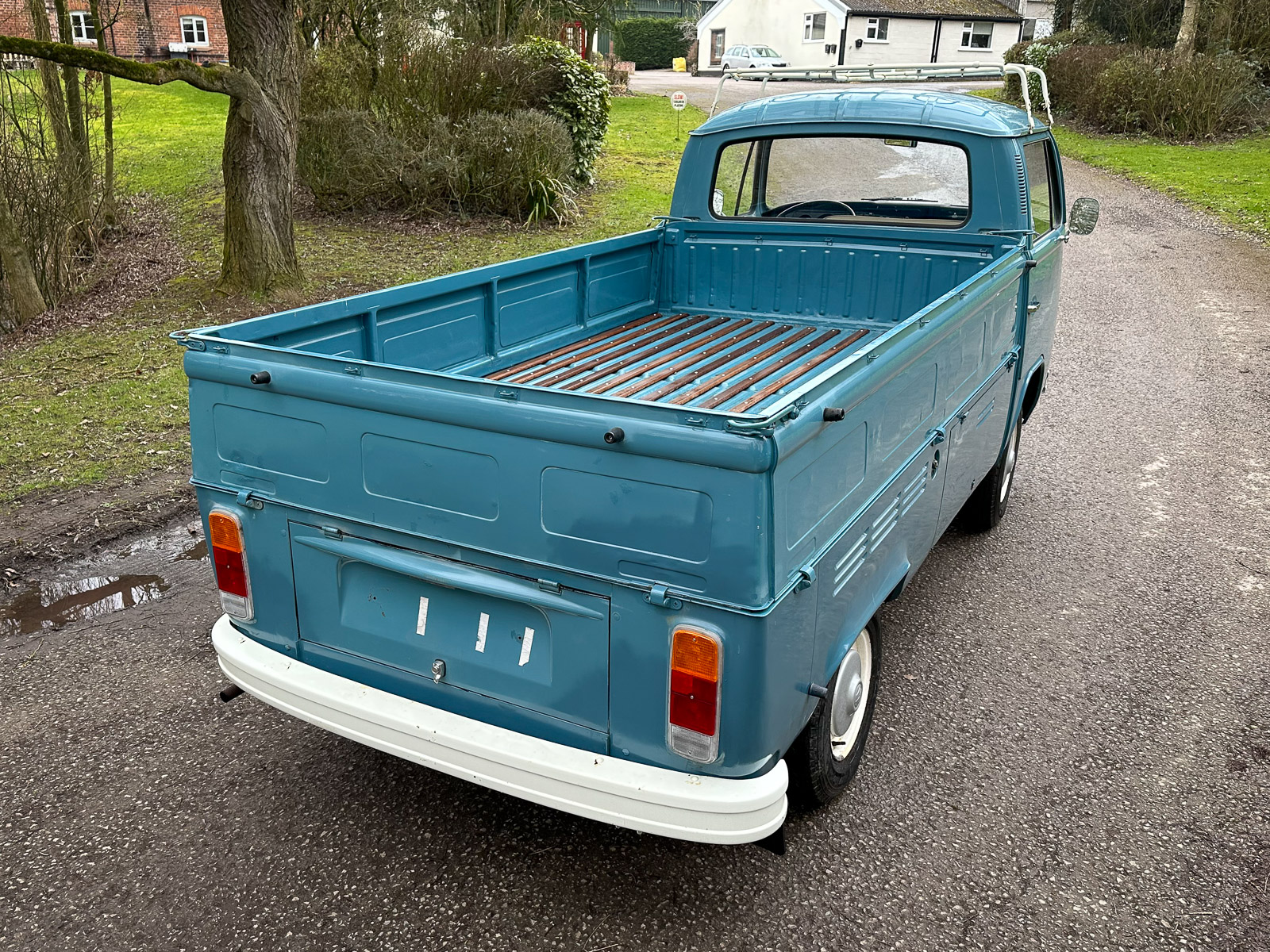 Lot 61 - 1973 Volkswagen T2 Pickup